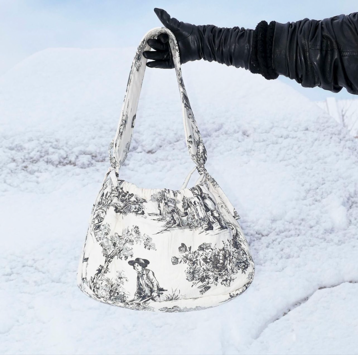 Lola bag in canvas fabric (joy de toile)