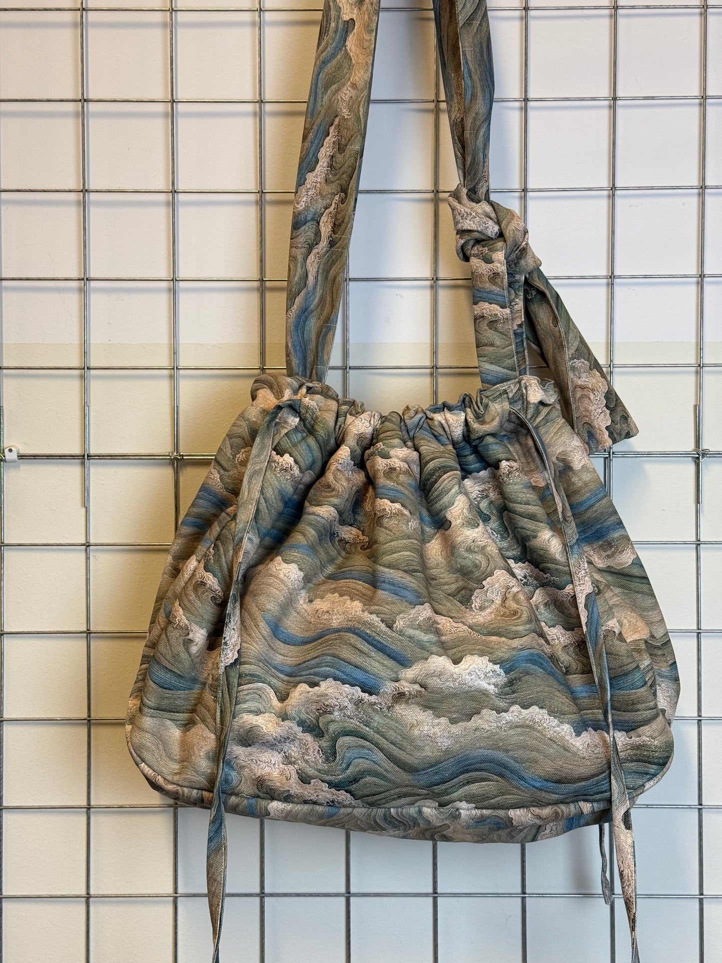 Lola bag XL (ocean tapestry print)