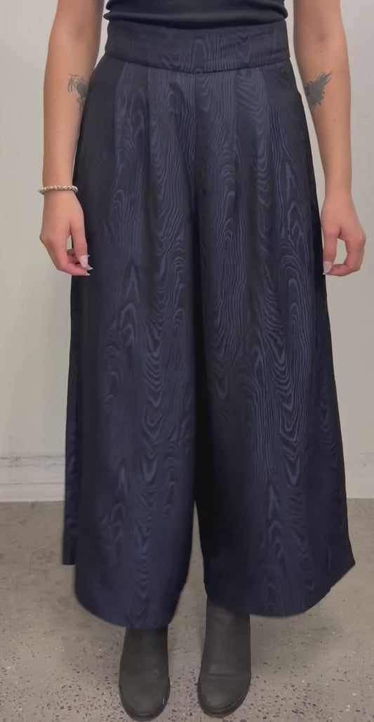 Culottes in moiré viscose jacquard (dead stock fabric from Dries Van Noten)