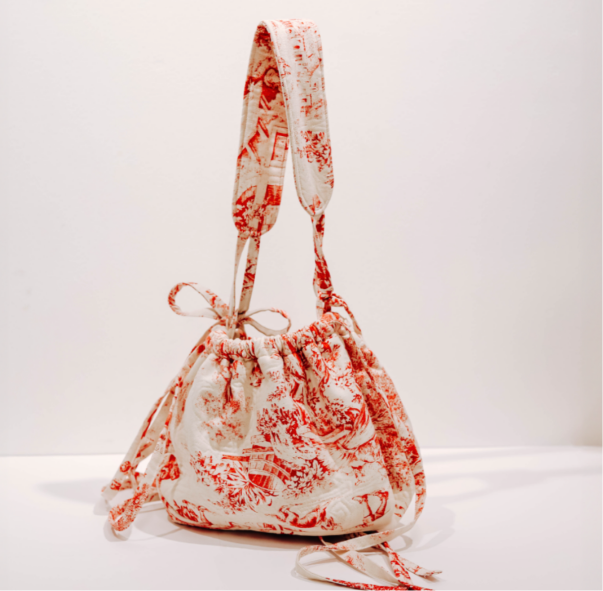 Lola bag in canvas fabric (in joy de toile red)