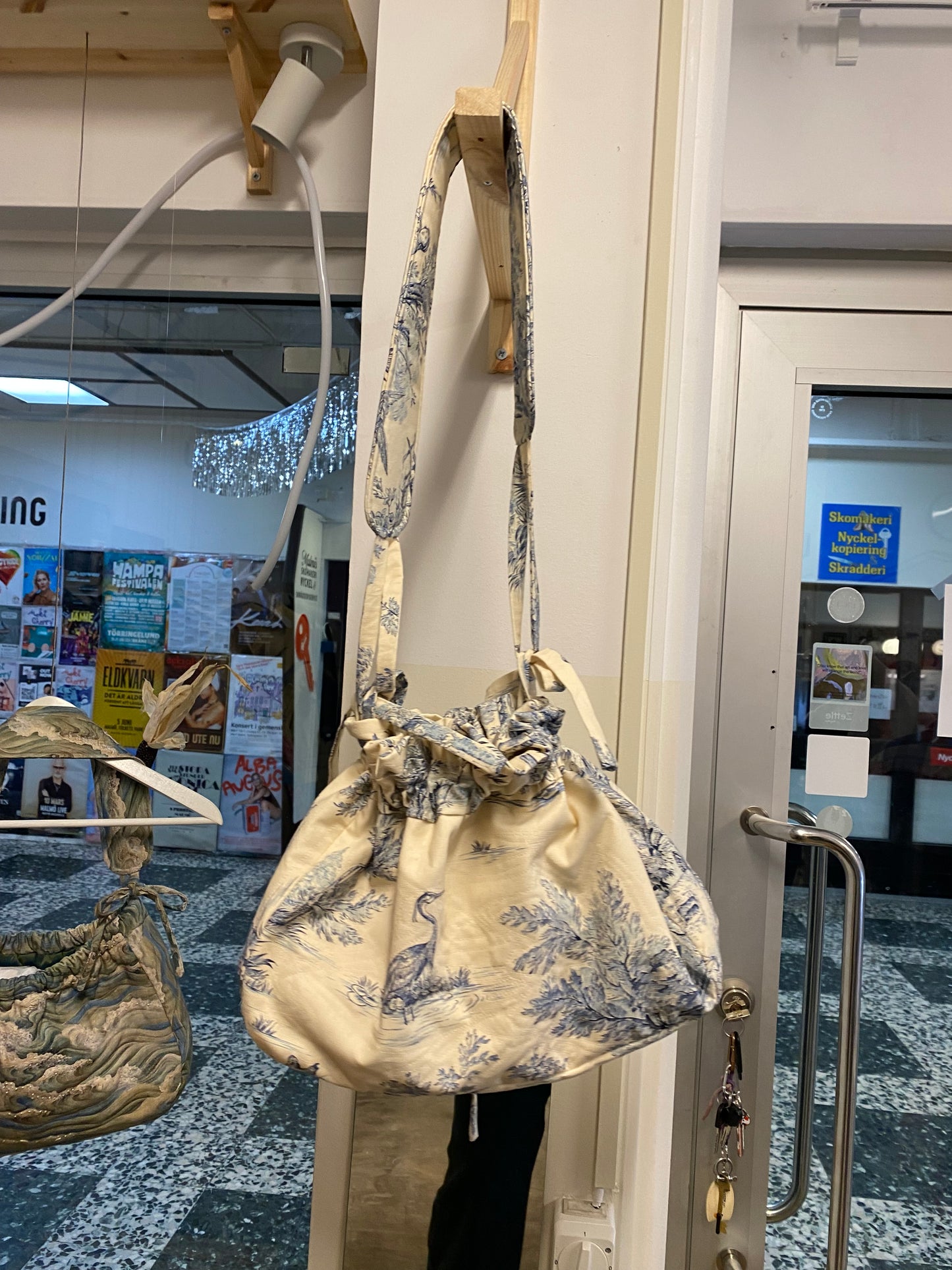 Lola bag in canvas fabric (in joy de toile)